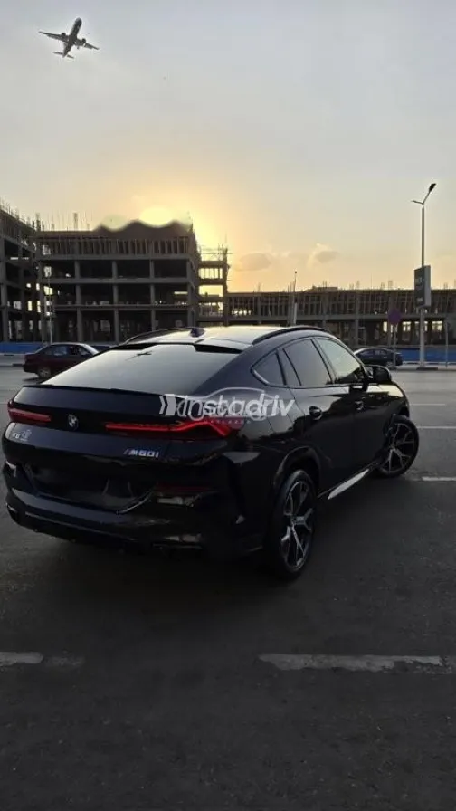 بي ام دبليو X6 2025 أزرق غامق مستعملة للبيع - 9