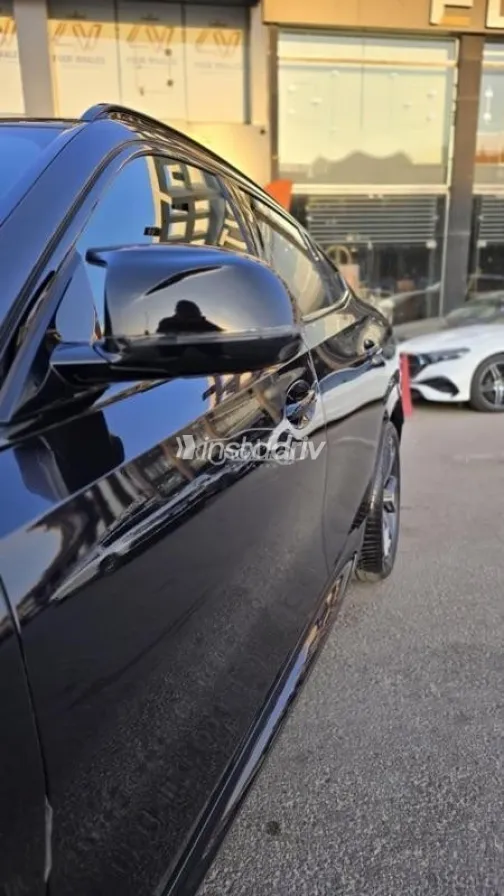 بي ام دبليو X6 2025 أزرق غامق مستعملة للبيع - 10