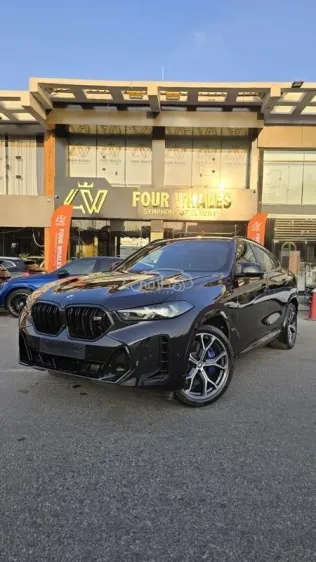 بي ام دبليو X6 2025 أزرق غامق مستعملة للبيع