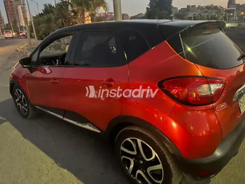 Renault Captur 2017 Red Used for Sale - 2