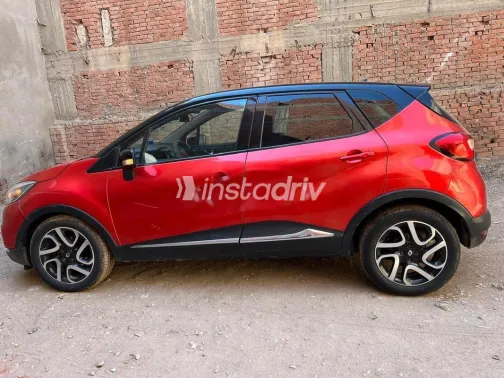 Renault Captur 2017 Red Used for Sale - 7