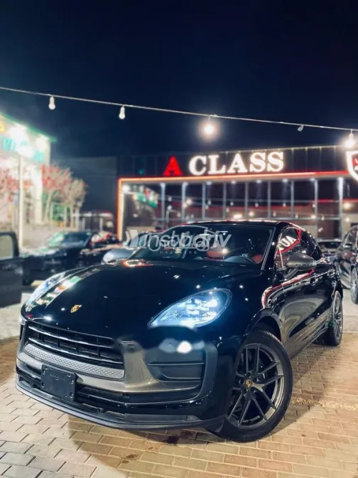 بورش ماكان 2026 أسود مستعملة للبيع - 2