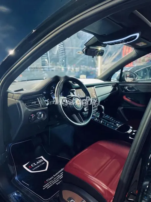 بورش ماكان 2026 أسود مستعملة للبيع - 5