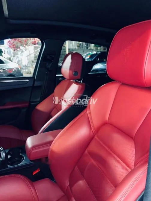 بورش ماكان 2026 أسود مستعملة للبيع - 7