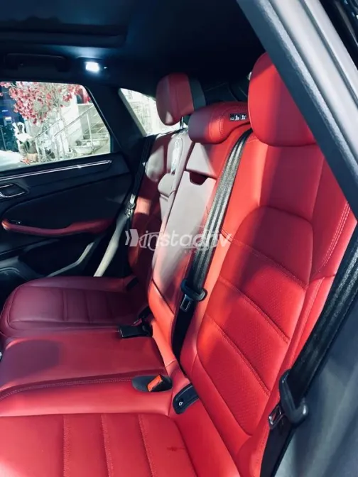 بورش ماكان 2026 أسود مستعملة للبيع - 9