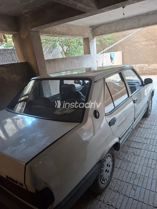 فيات 132 2002 أبيض مستعملة للبيع - 2