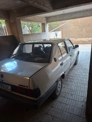 فيات 132 2002 أبيض مستعملة للبيع