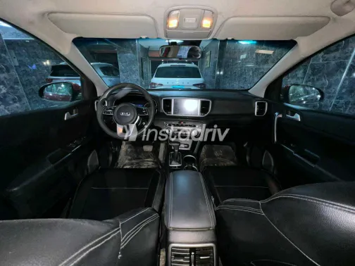 كيا سبورتاج 2022 أبيض مستعملة للبيع - 1