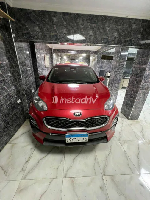 كيا سبورتاج 2022 أبيض مستعملة للبيع - 5