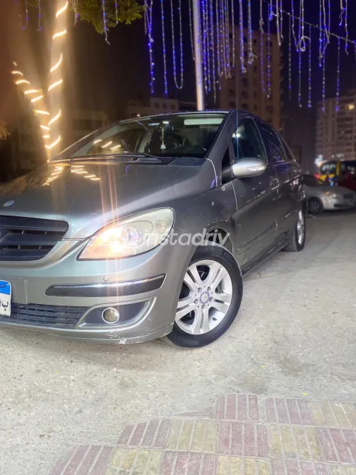 مرسيدس B 150 2007 أبيض مستعملة للبيع - 6