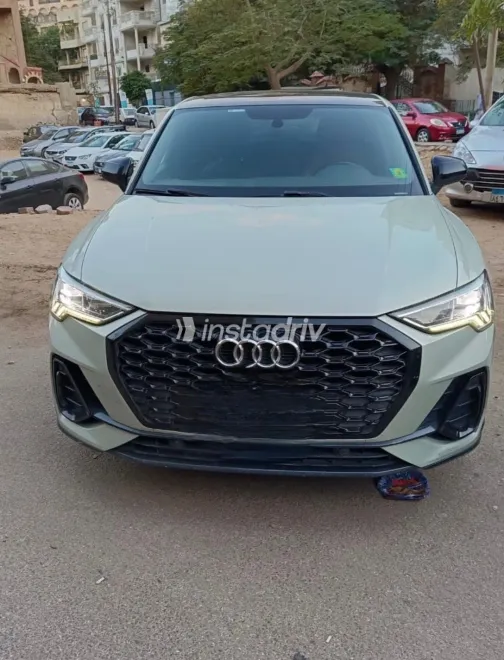 اودي Q3 2021 أبيض مستعملة للبيع - 1