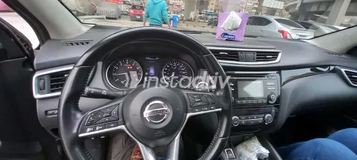 Nissan Qashqai 2019 White Used for Sale - 3