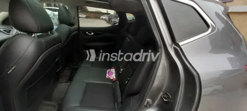 Nissan Qashqai 2019 White Used for Sale - 4