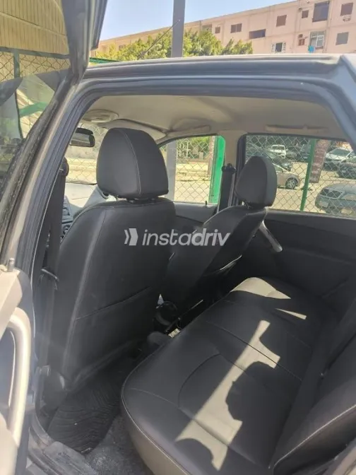 لادا جرانتا 2022 رمادي مستعملة للبيع - 3