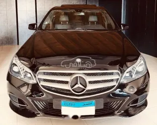 مرسيدس E 200 2015 أسود مستعملة للبيع