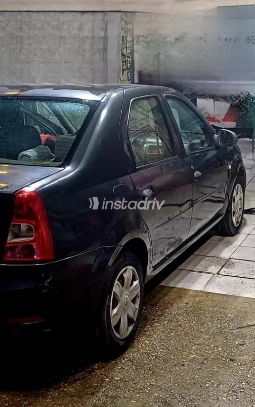 Renault Logan 2011 Black Used for Sale - 1