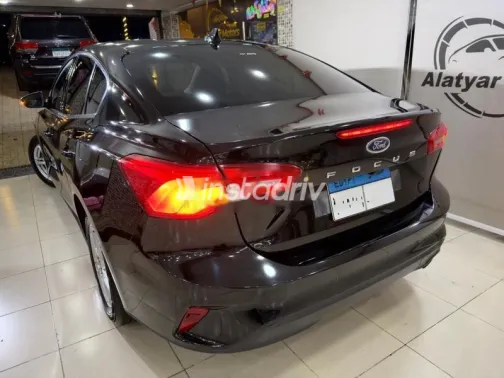 فورد فوكس 2021 أسود مستعملة للبيع - 6