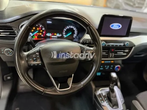 فورد فوكس 2021 أسود مستعملة للبيع - 8