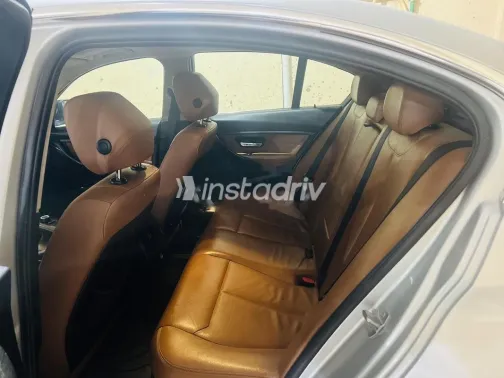 بي ام دبليو 320 2013 فضي مستعملة للبيع - 7