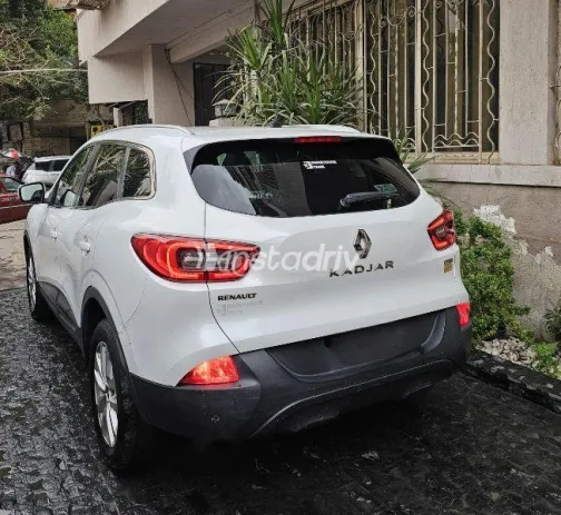 Renault Kadjar 2018 White Used for Sale - 5
