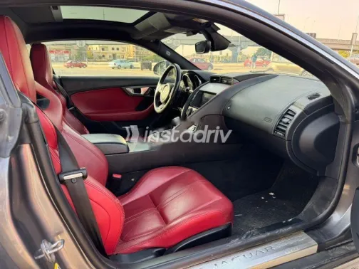 جاكوار ف تيب 2017 رمادي مستعملة للبيع - 7