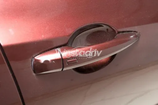 نيسان جوك 2021 أحمر غامق مستعملة للبيع - 5