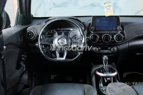 نيسان جوك 2021 أحمر غامق مستعملة للبيع - 7
