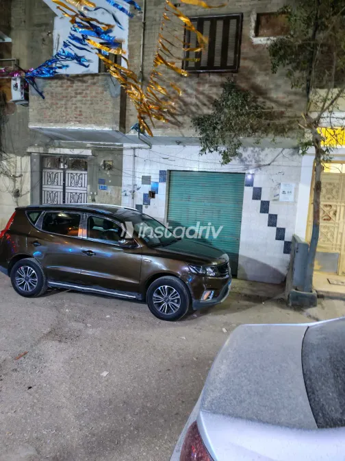 جيلي X7 2019 أبيض مستعملة للبيع - 3