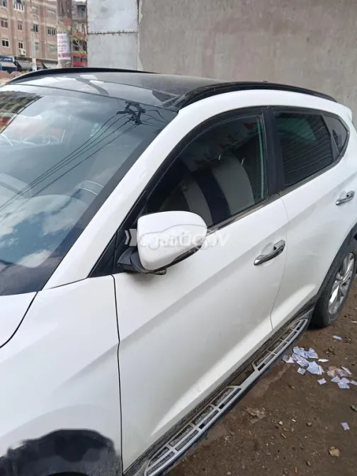 هيونداي توسان 2019 أبيض مستعملة للبيع - 3