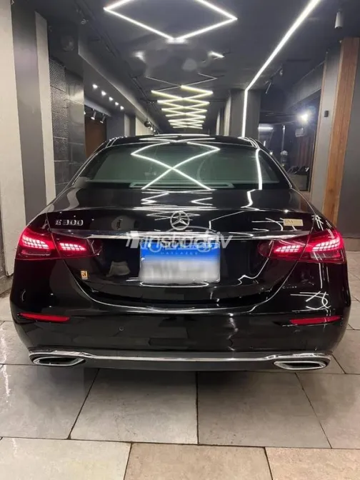 مرسيدس 200 2021 أسود مستعملة للبيع - 5