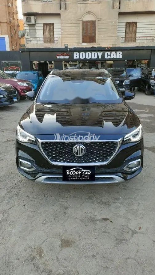 MG HS 2022 Black Used for Sale - 1