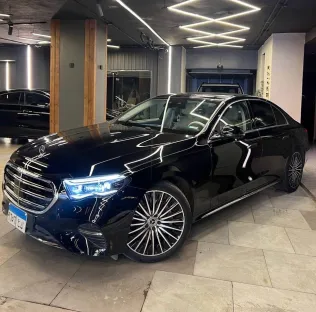 مرسيدس E 200 2024 أبيض مستعملة للبيع