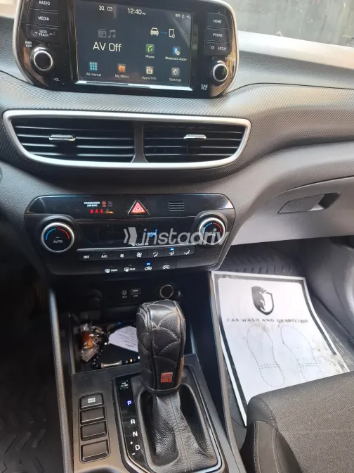 Hyundai Tucson 2021 White Used for Sale - 1