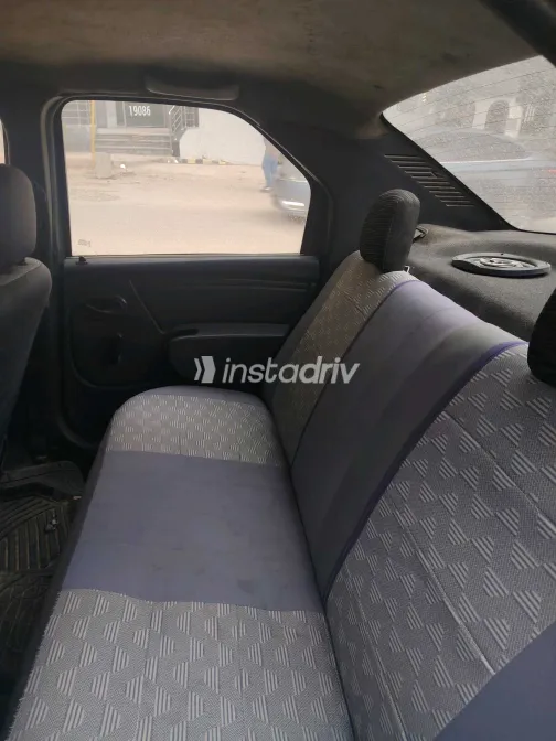 رينو لوجان 2010 أبيض مستعملة للبيع - 10