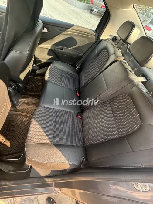 Peugeot 301 2019 White Used for Sale - 5