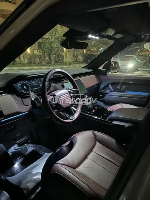 Land Rover Range Rover Sport 2023 Gray Used for Sale - 7