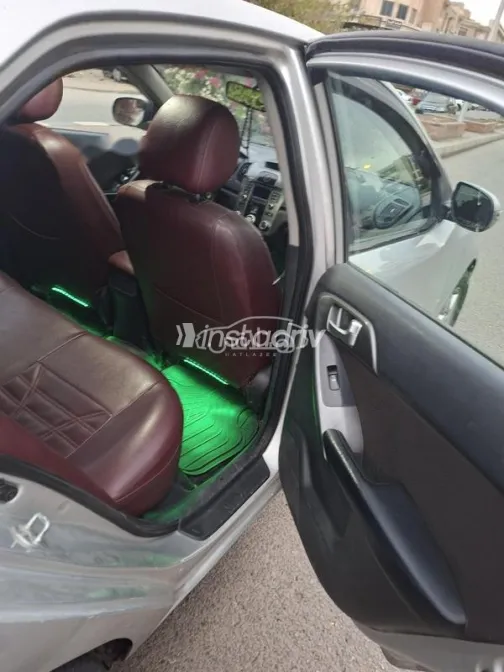 Kia Cerato 2010 Silver Used for Sale - 4