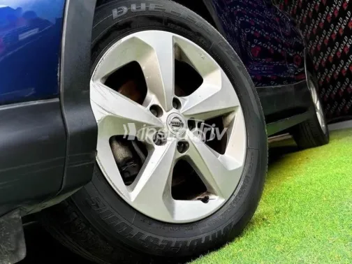 نيسان قشقاي 2021 أزرق غامق مستعملة للبيع - 4