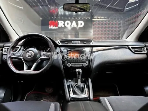 نيسان قشقاي 2021 أزرق غامق مستعملة للبيع - 9