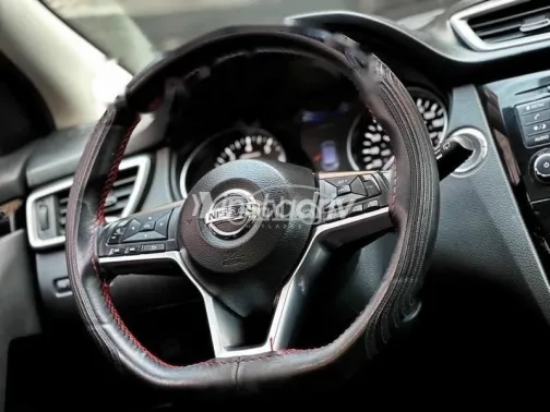 نيسان قشقاي 2021 أزرق غامق مستعملة للبيع - 10