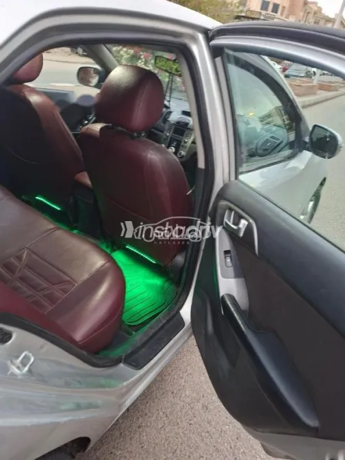 Kia Cerato 2010 Silver Used for Sale - 6