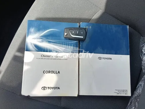 تويوتا كورولا 2022 أبيض مستعملة للبيع - 5