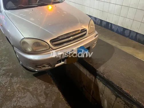 شيفروليه لانوس 2011 فضي مستعملة للبيع - 1