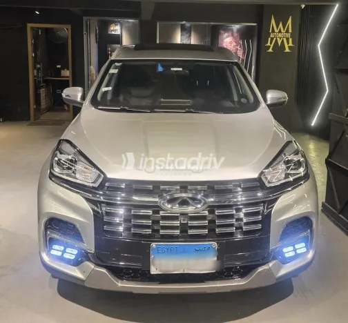 Chery Tiggo 8 2024 White Used for Sale - 3