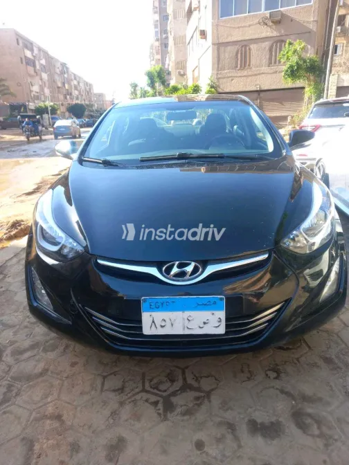 هيونداي إلنترا اتش دى 2016 أبيض مستعملة للبيع - 3