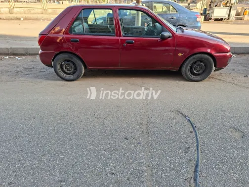 Ford Fiesta 2000 White Used for Sale - 7