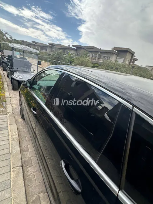 مرسيدس B 200 2023 أبيض مستعملة للبيع - 4