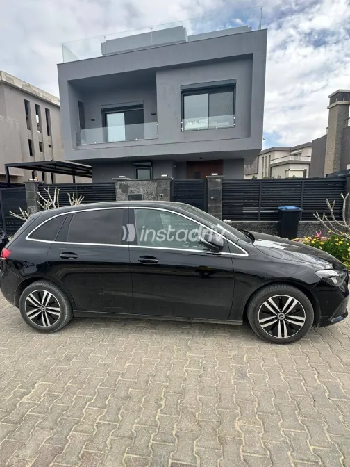 مرسيدس B 200 2023 أبيض مستعملة للبيع - 5