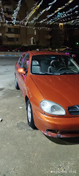 دايو لانوس 2000 أبيض مستعملة للبيع