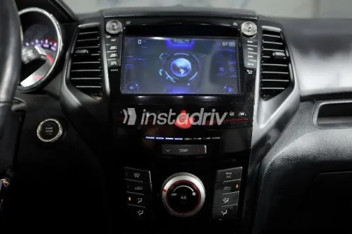 Ssang Yong Tivoli 2017 Dark Blue Used for Sale - 9